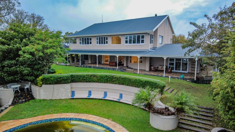 Commercial Property for Sale in Colleen Glen Eastern Cape